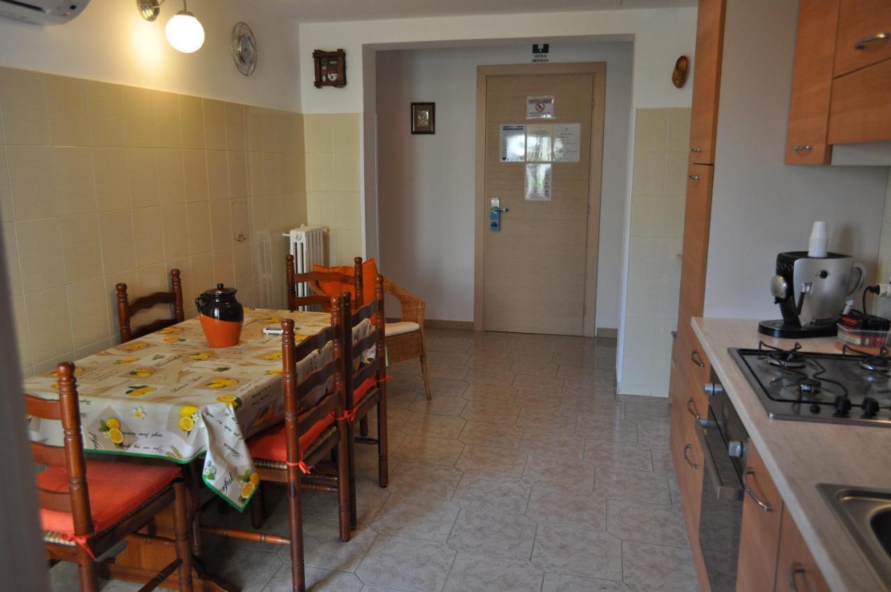 7 Contrade Acomodação com café da manhã Taranto Exterior foto