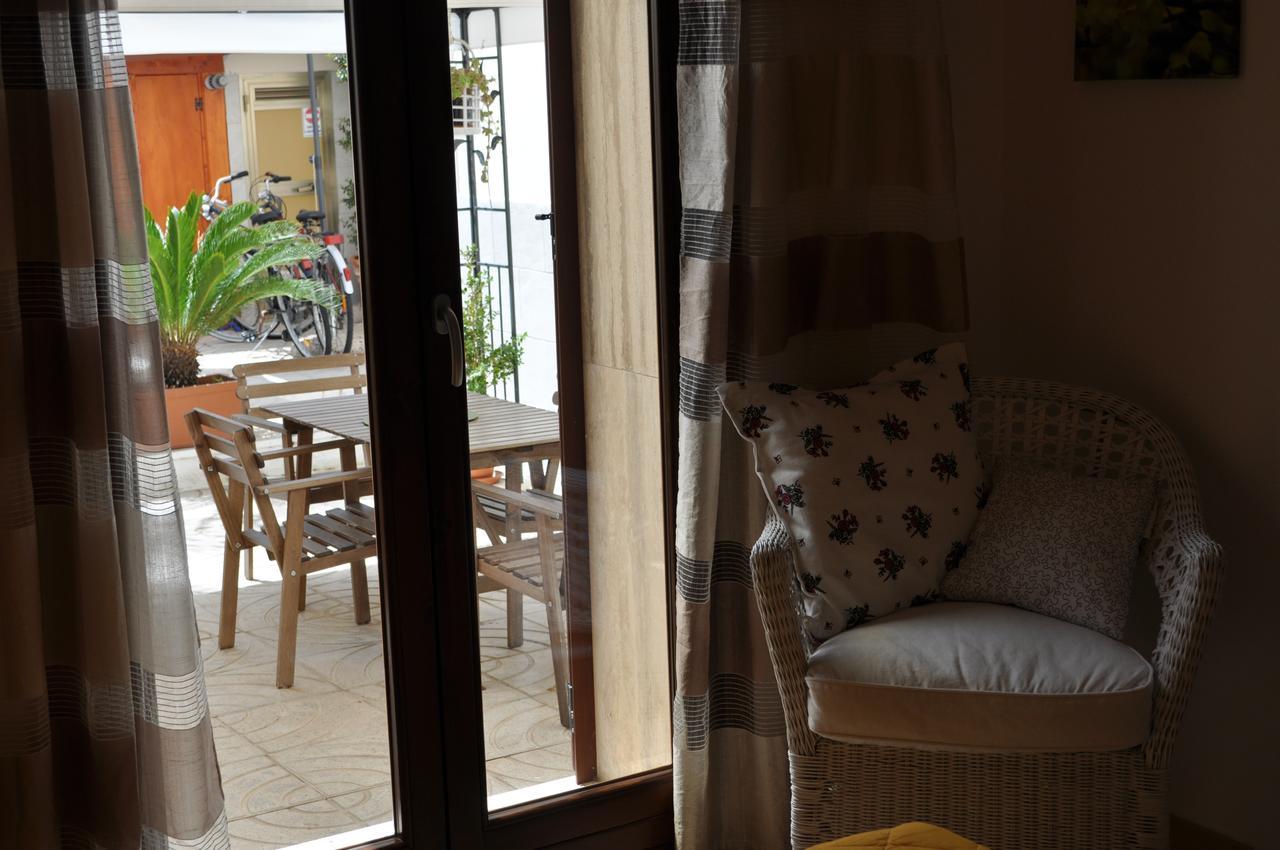 7 Contrade Acomodação com café da manhã Taranto Exterior foto